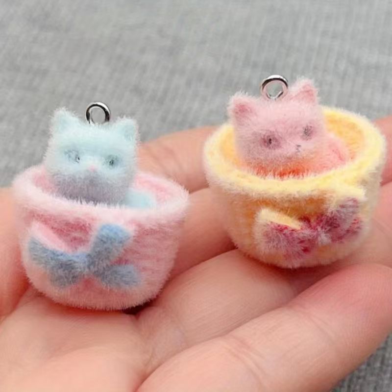 Resin Art Kits For Adults - 4pcs 3D plush resin cat pendant,