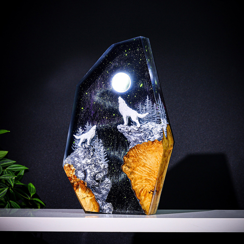 Resin Art Decor - Nature Animals Figure Organism Resin Table