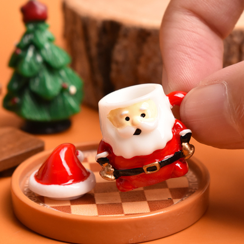 Resin Art Decor - Mini Santa Teacup Ornament - Resin