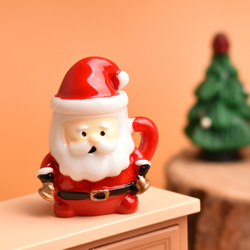 Mini Santa Teacup Ornament - R - Resin Art Decor recension och pris