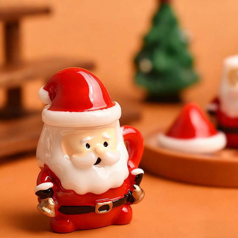 Mini Santa Teacup Ornament - R - Resin Art Decor recension och pris